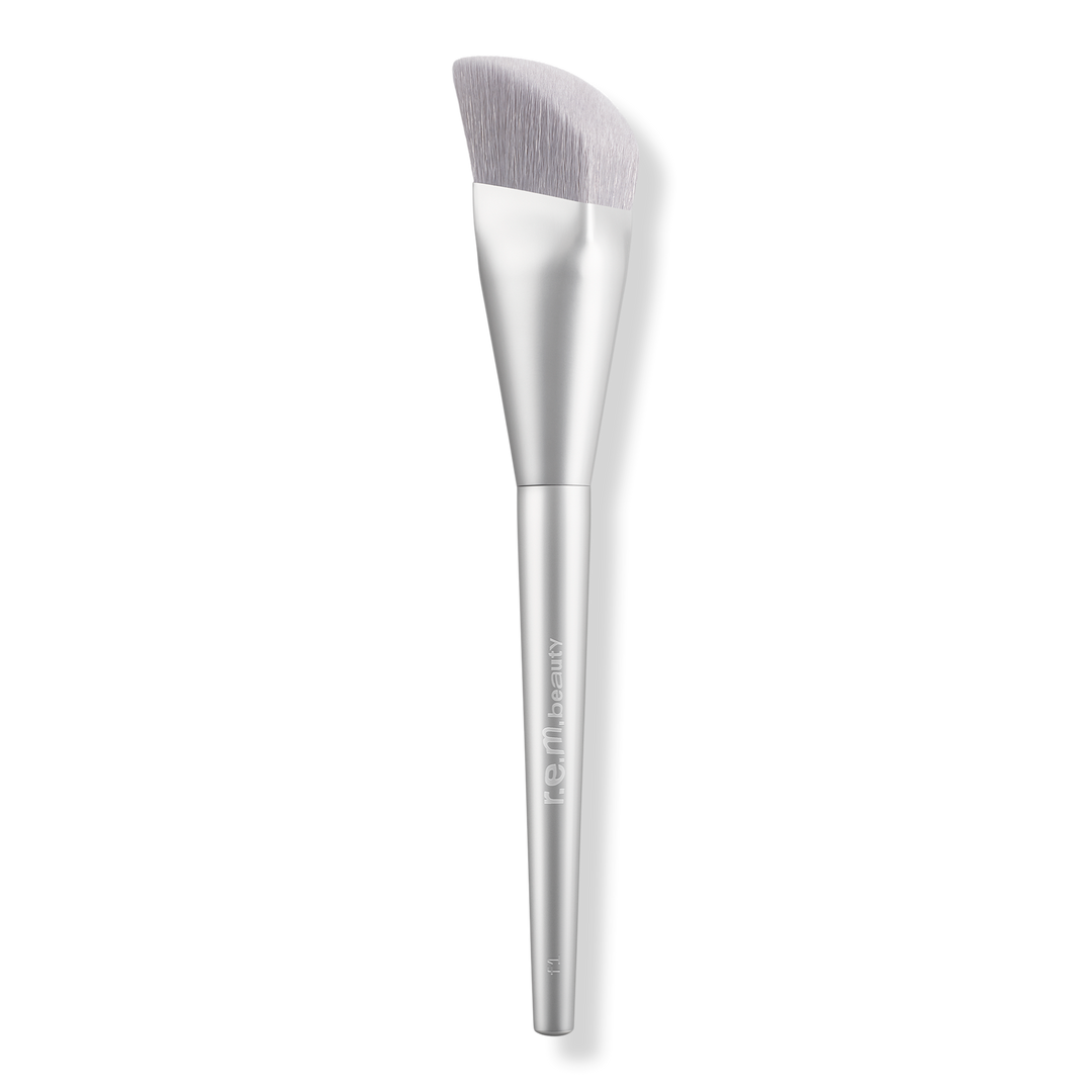 F1 Foundation Brush