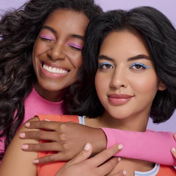 Plump For Joy Volumizing Hairspray
