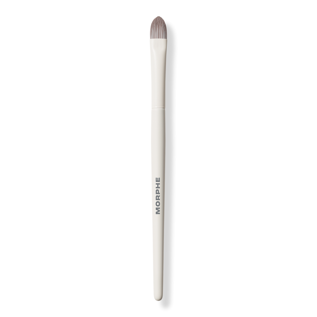 M134 Pointed Paddle Concealer Brush