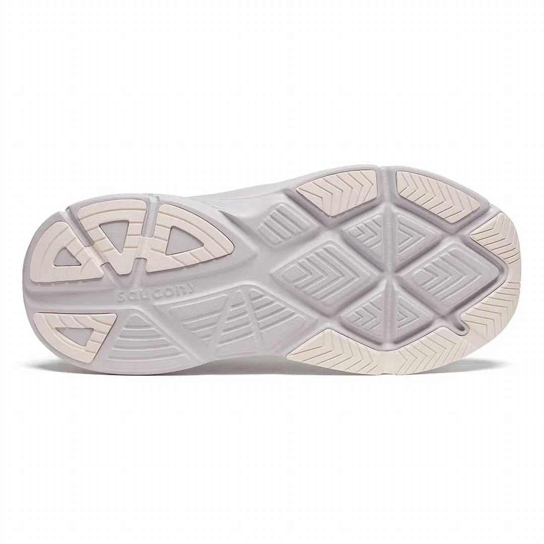 women's guide 18 running shoes in cloud nuage