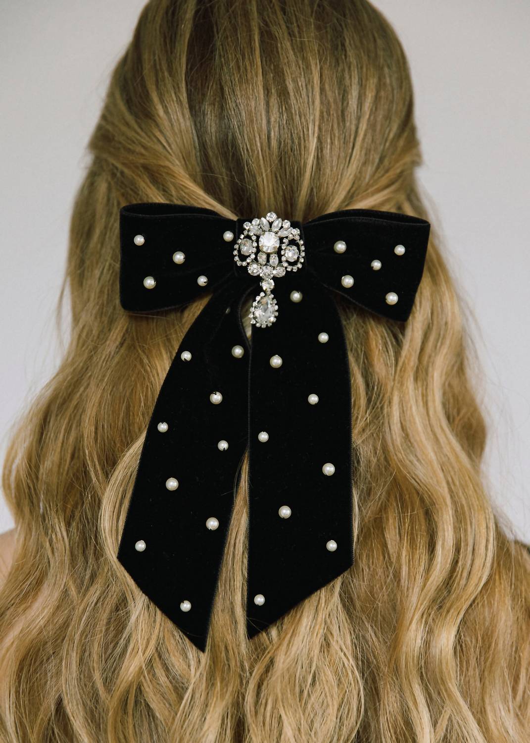 penelope bow barrette in black