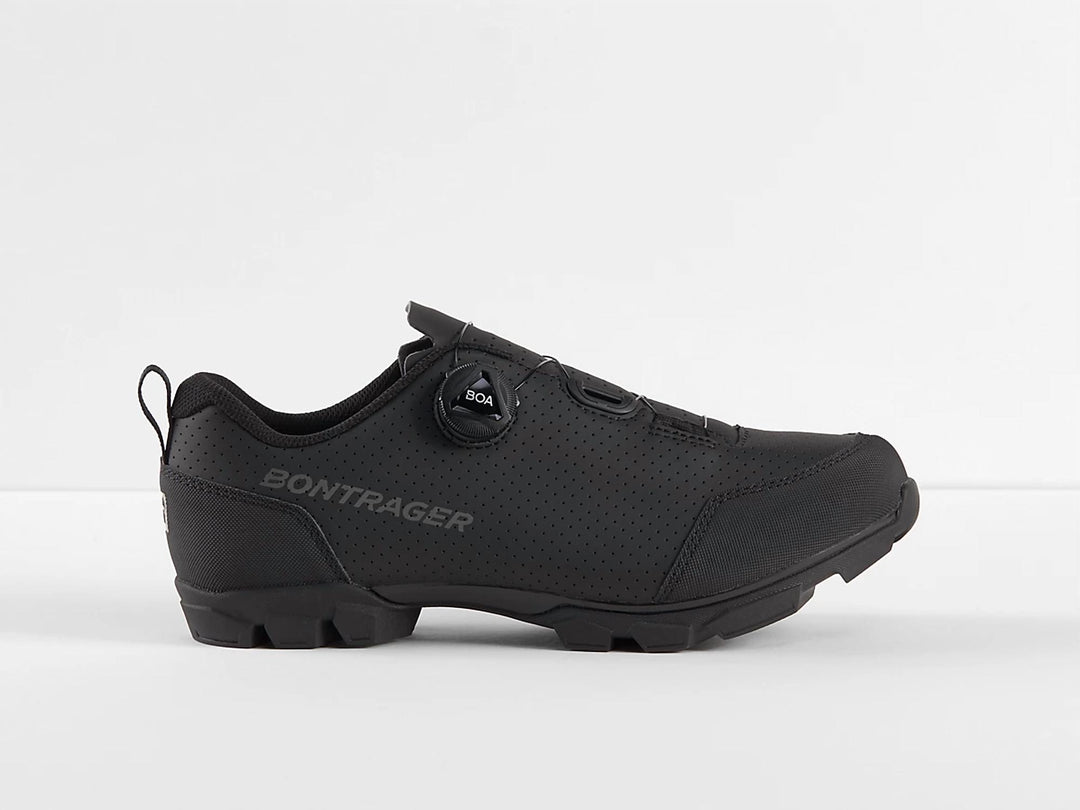 unisex evoke mountain shoe in black