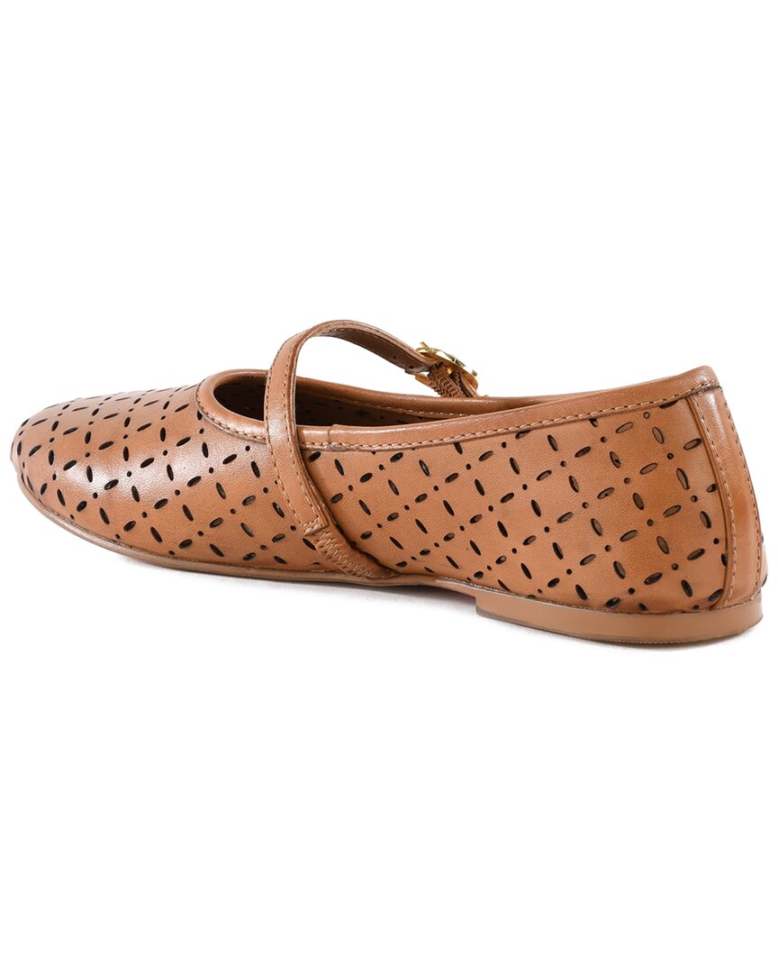 skyler leather flat