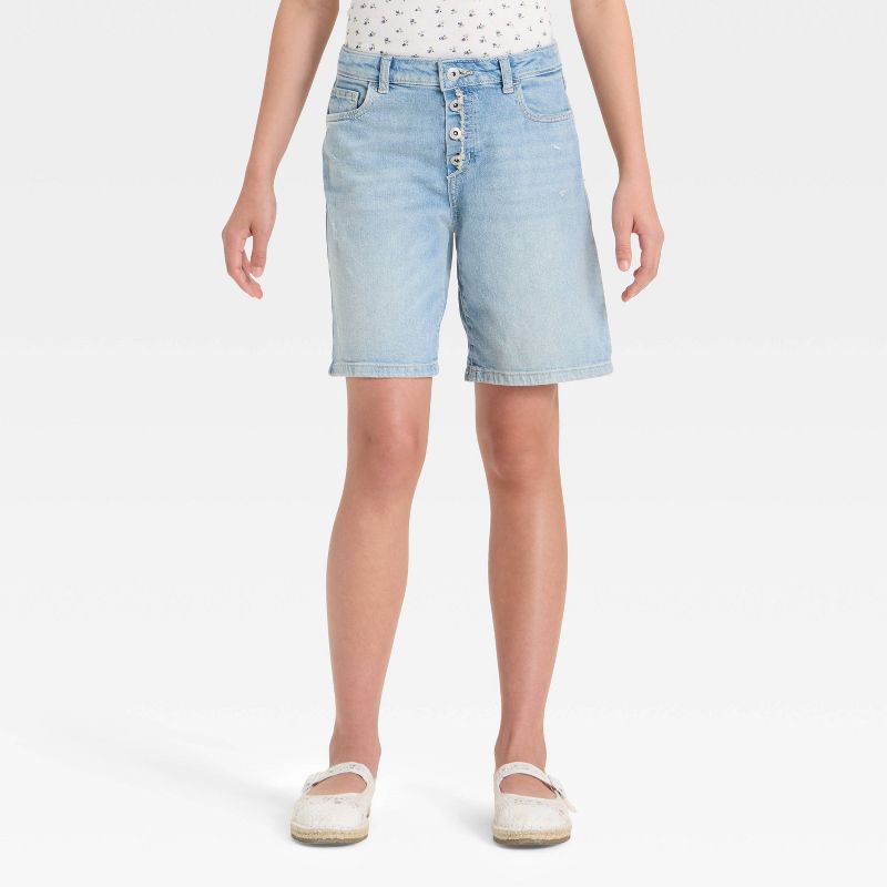 Girls' Mid-Rise Slouchy Loose Shorts - art class™