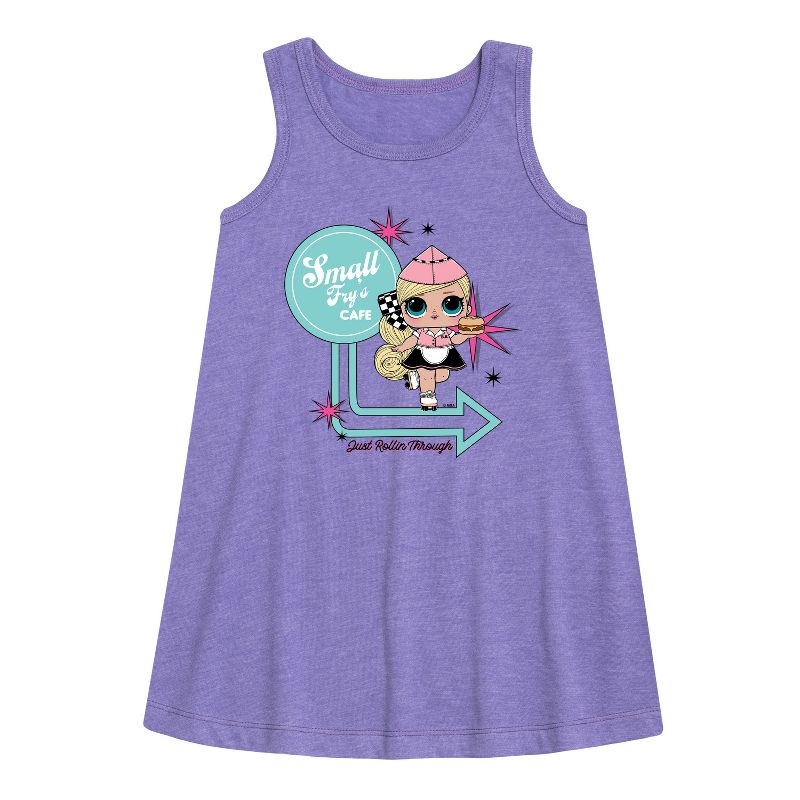 فستان بناتي من LOL Surprise! - فستان سمول فراي كافيه بدون أكمام بتصميم جرافيكي