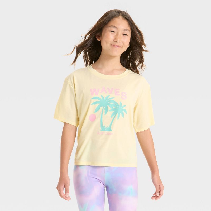 تي شيرت جرافيكي بأكمام قصيرة للفتيات - All In Motion™