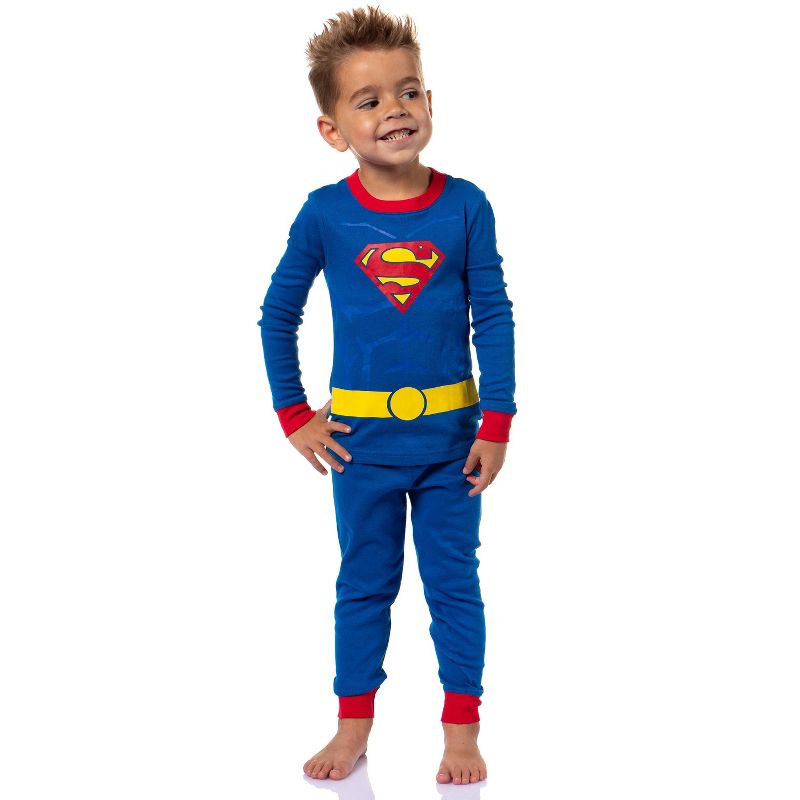طقم بيجامات نوم بقصّة ضيقة وأنماط متعددة للأولاد الصغار من DC Comics DC Comics