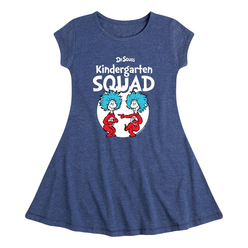 فستان قصير الأكمام بتصميم مناسب وأنيق من مجموعة "دكتور سوس" لروضة الأطفال للبنات