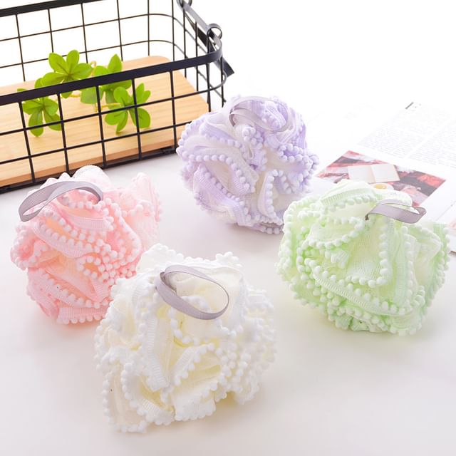 Buttermilk, Hanging Shower Ball