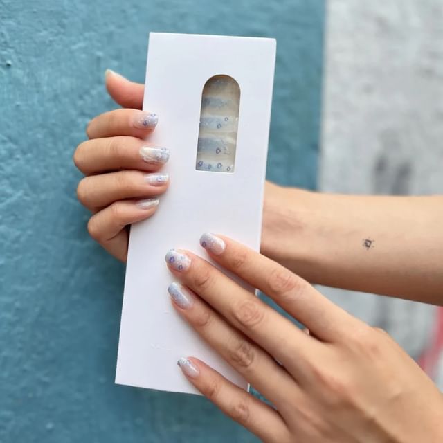 NAIL n THINGS, AN03 L'amour sur la seine Self-Adhesive Design Nail Polish Wraps