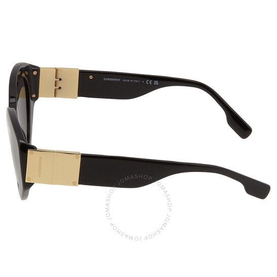 نظارات شمسية نسائية من بربري صوفيا بتصميم عين القطة باللون الرمادي الداكن