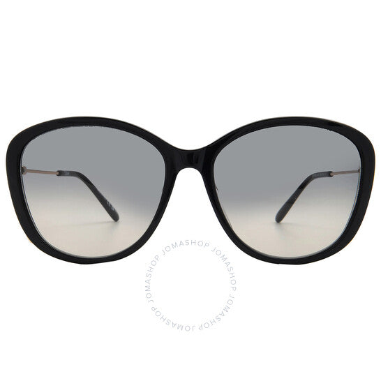 نظارة شمسية نسائية من كلوي، بتصميم فراشة رمادية متدرجة