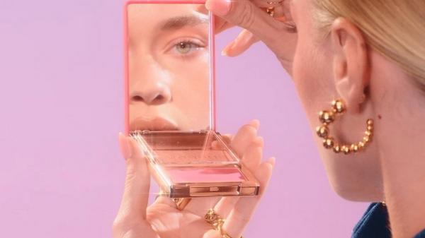 Cheek Thrills Multi-Finish Face Trio