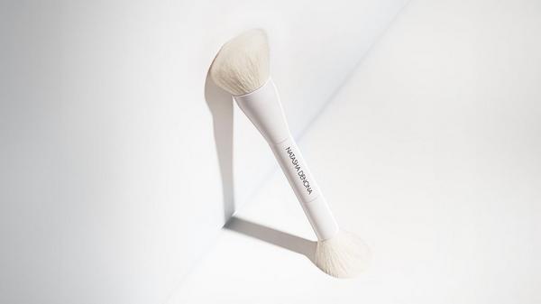 HY-GEN Face Brush