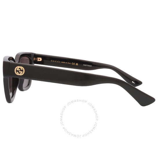 نظارات شمسية نسائية من غوتشي بتصميم عين القطة باللون الرمادي