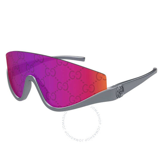 نظارات شمسية نسائية من غوتشي، بشعار أحمر