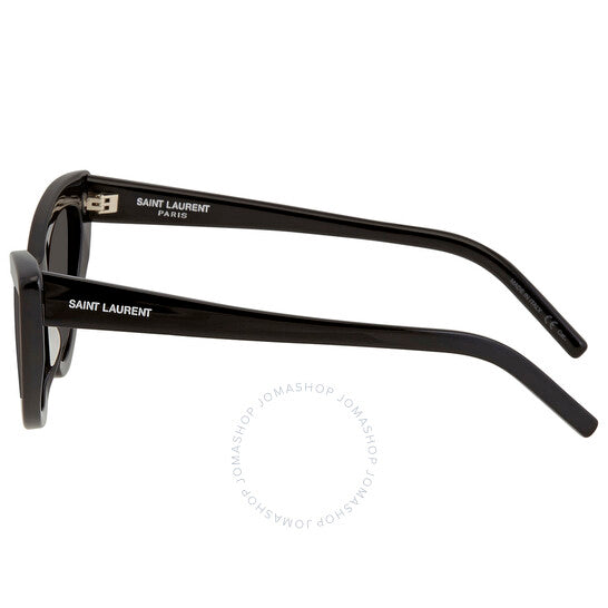 نظارة شمسية نسائية بتصميم عين القطة رمادية من سان لوران