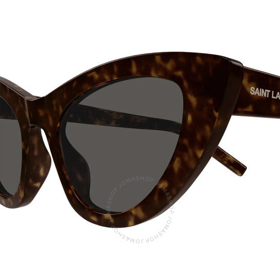 نظارة شمسية نسائية بتصميم عين القطة رمادية من سان لوران