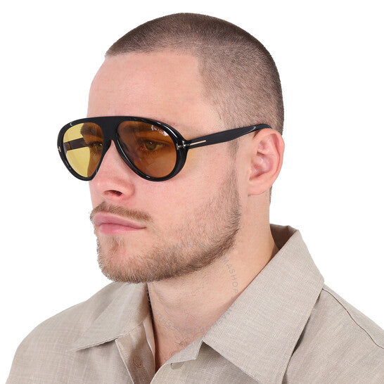 توم فورد، كاميلو أمبر بايلوت، نظارة شمسية رجالية