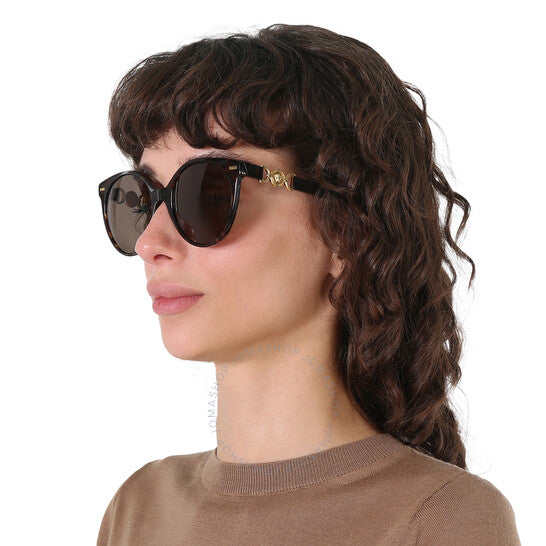 نظارة شمسية نسائية بيضاوية باللون البني من فيرساتشي