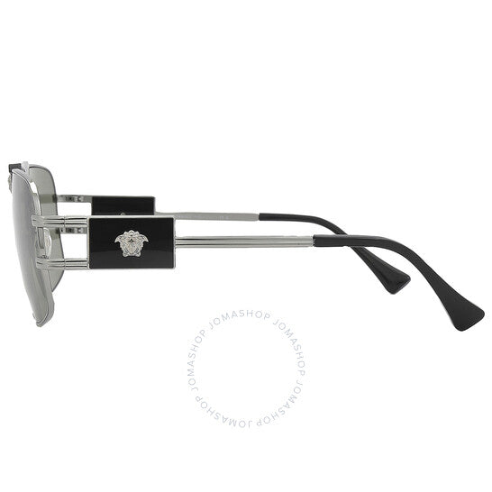 نظارة شمسية فيرساتشي نافيجيتور خضراء للرجال