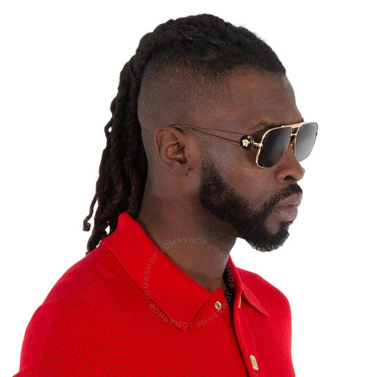 نظارة شمسية فيرساتشي نافيجيتور رمادية للرجال