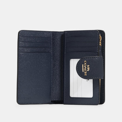 medium corner zip wallet