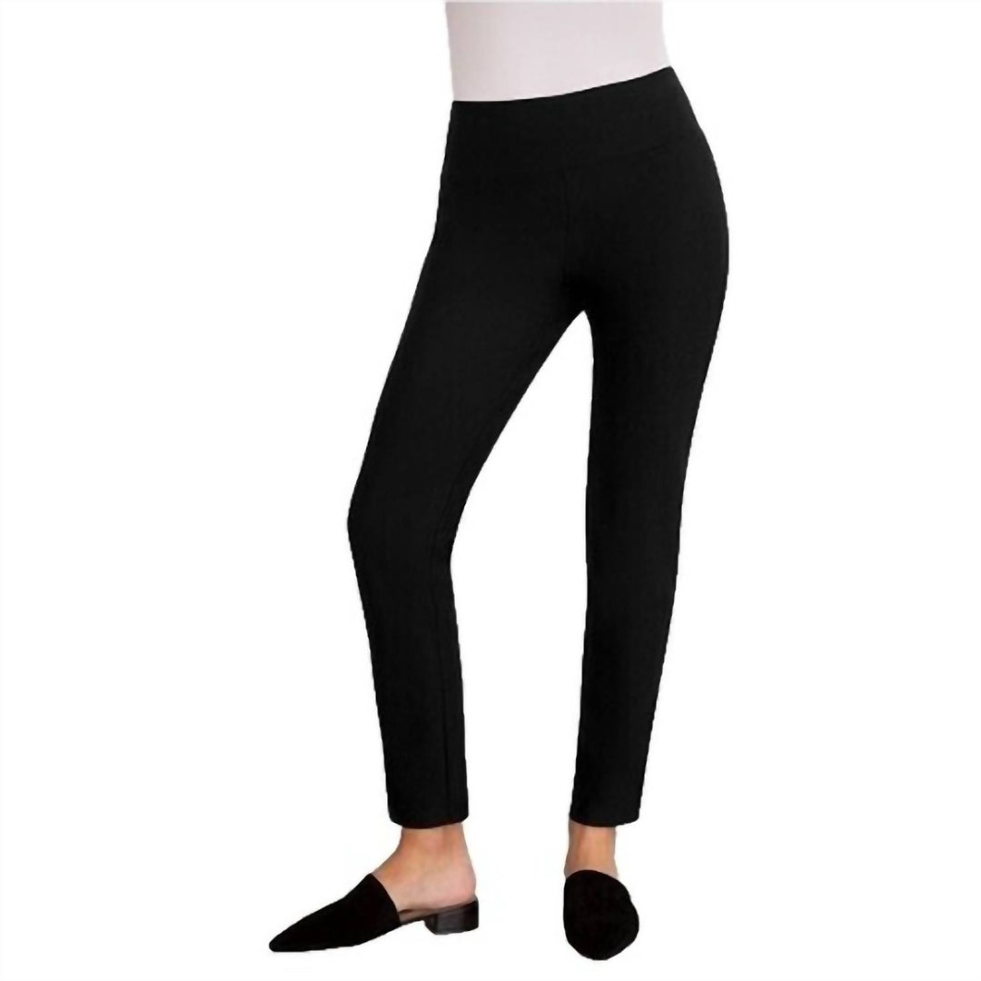 US 6 (S) - black