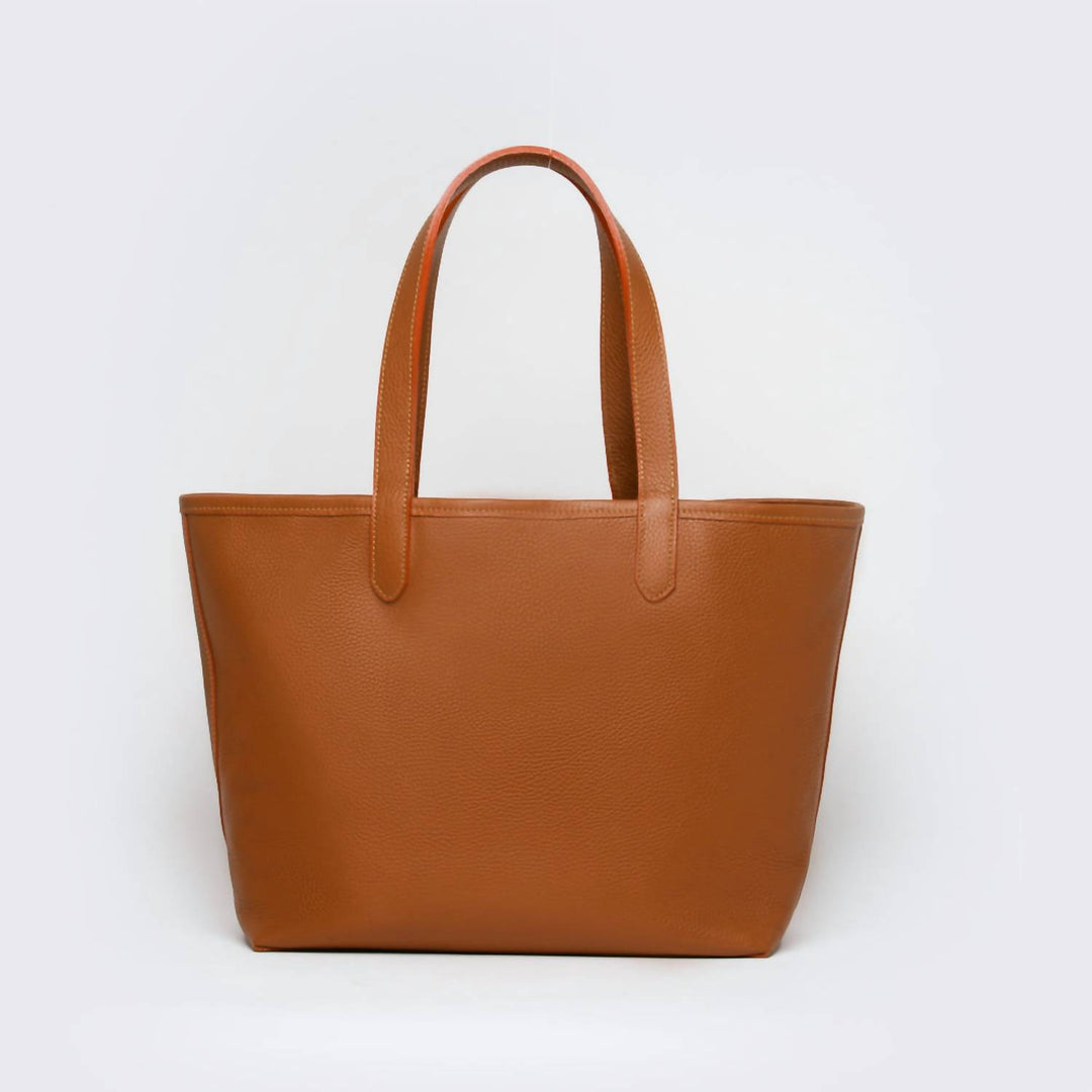 women's kyle tote bag in caramel
