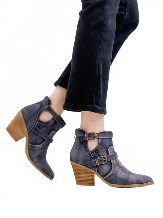 US 7 - washed blue denim