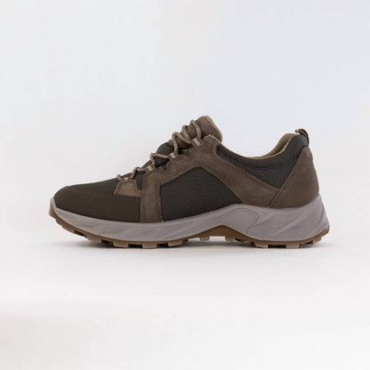 men's sting gore-tex lace up sneaker in beige/grey