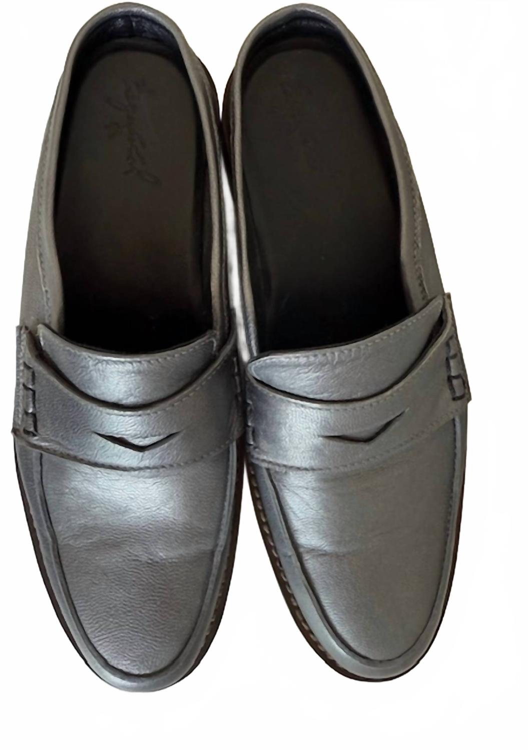 women's vero loafer in metallic pewter