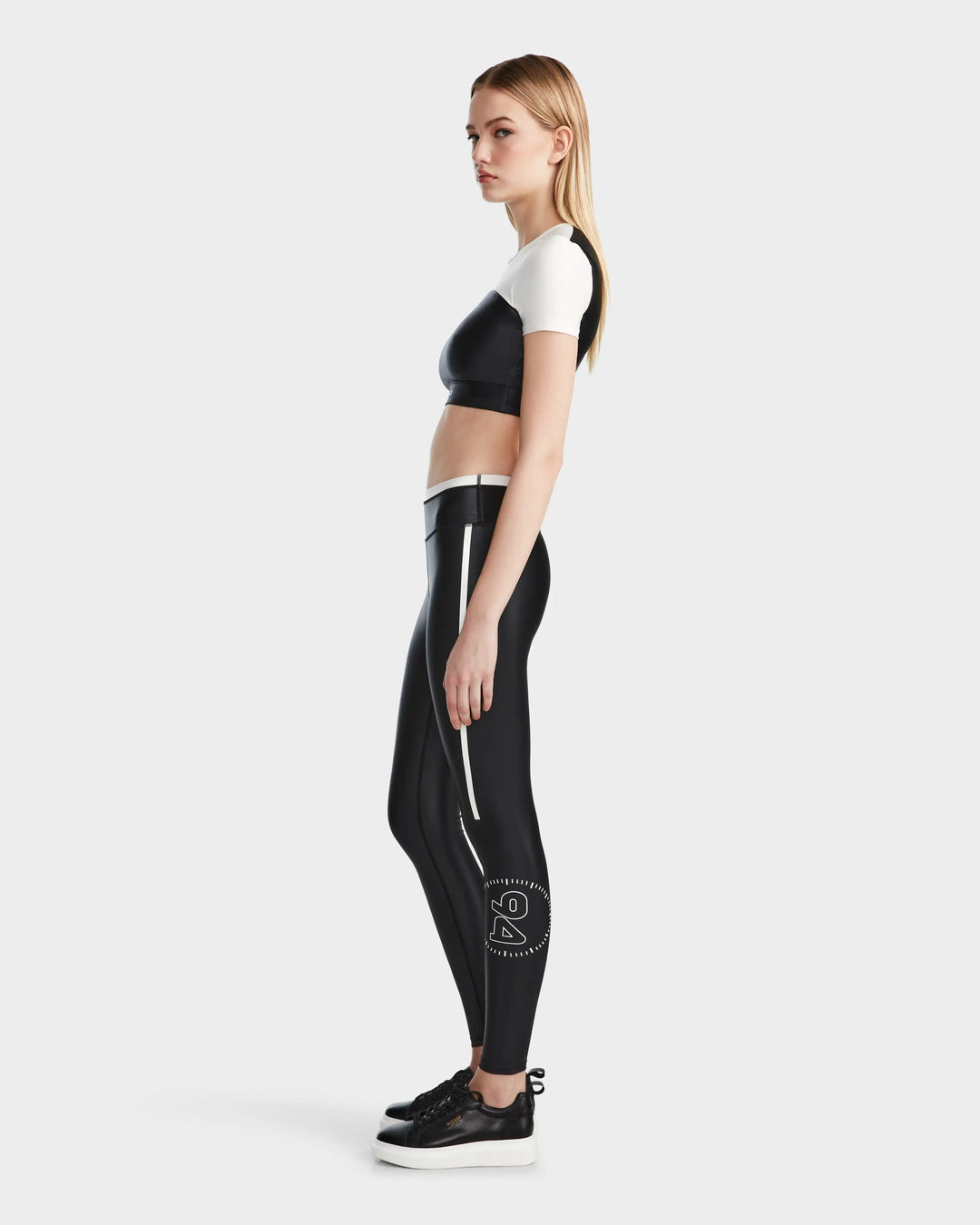 tayla women's leggings with logo