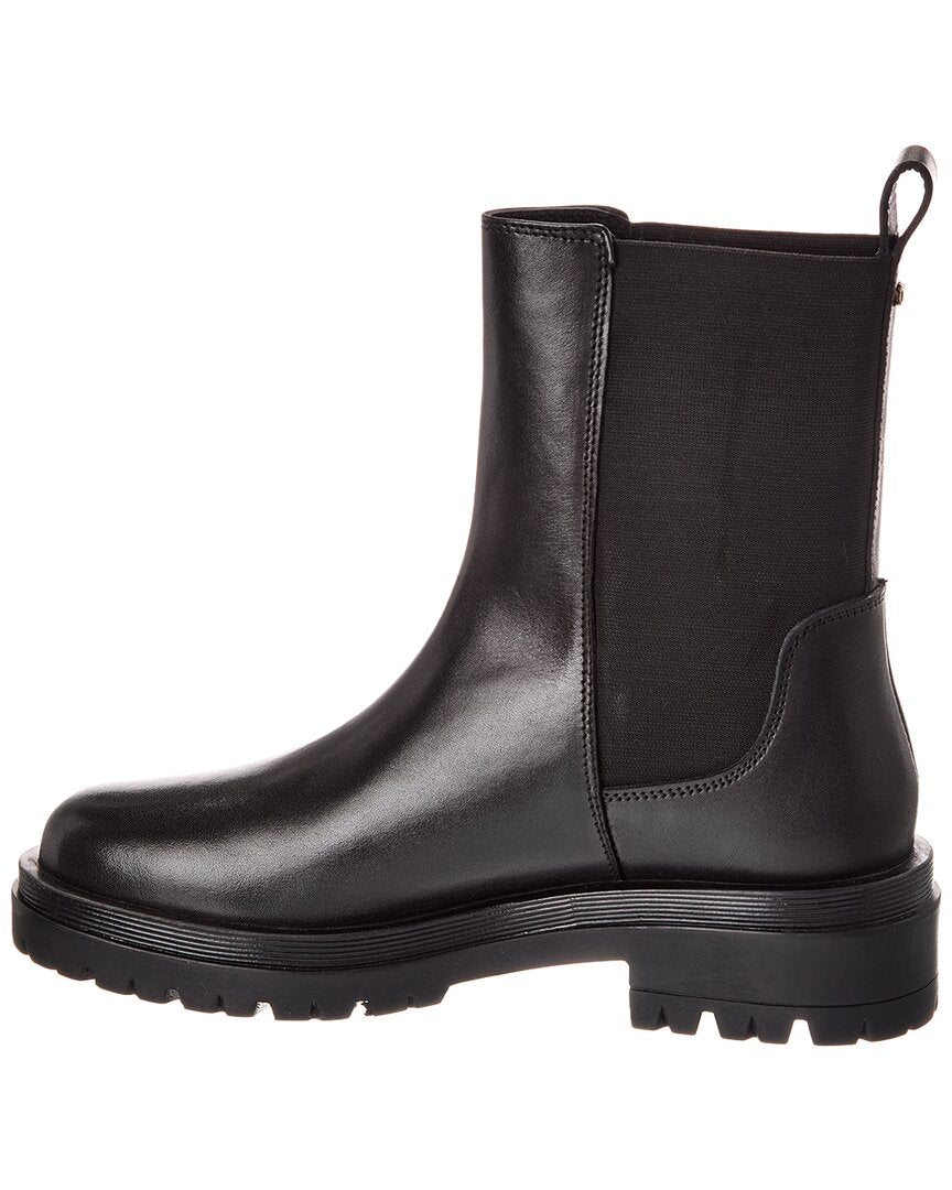 pages leather boot