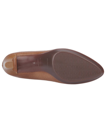 rella weatherproof leather pump