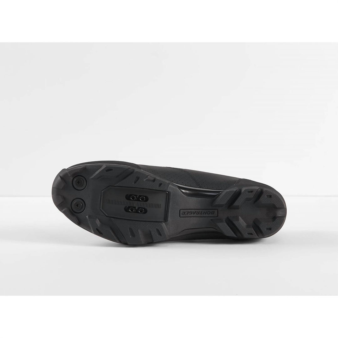 unisex evoke mountain shoe in black