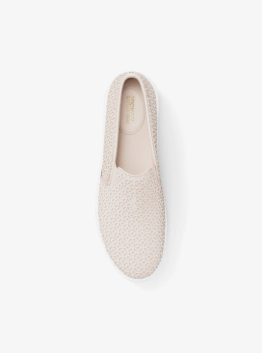 US 5 - lt cream