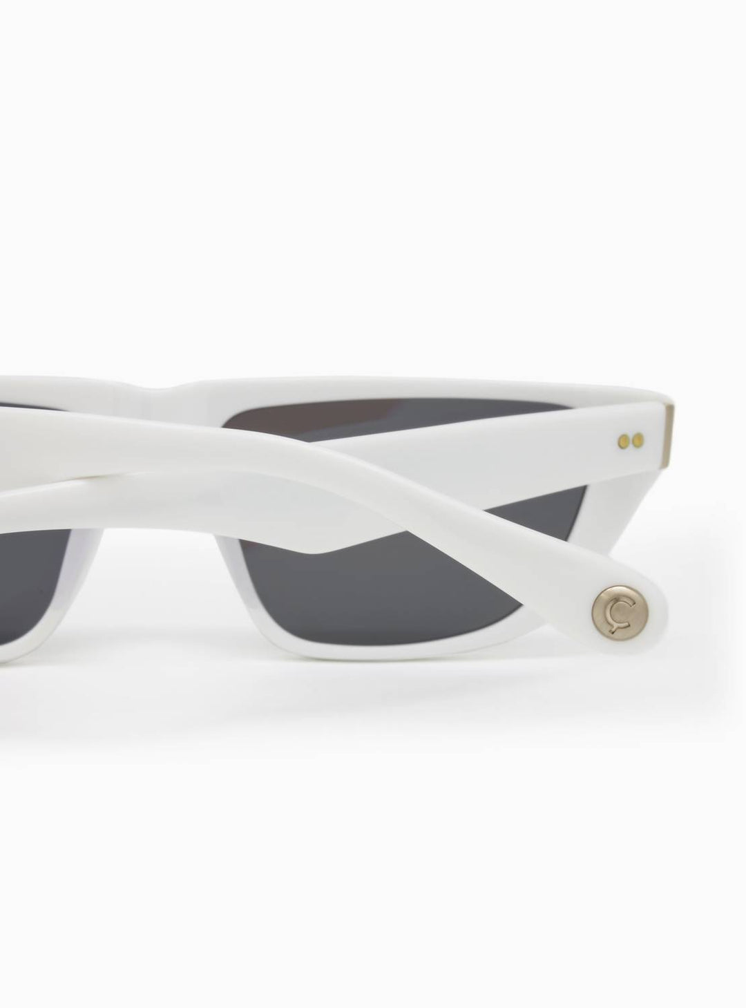 men's moore sunglasses in chalk