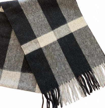unisex douglas anthony merino scarf in black check