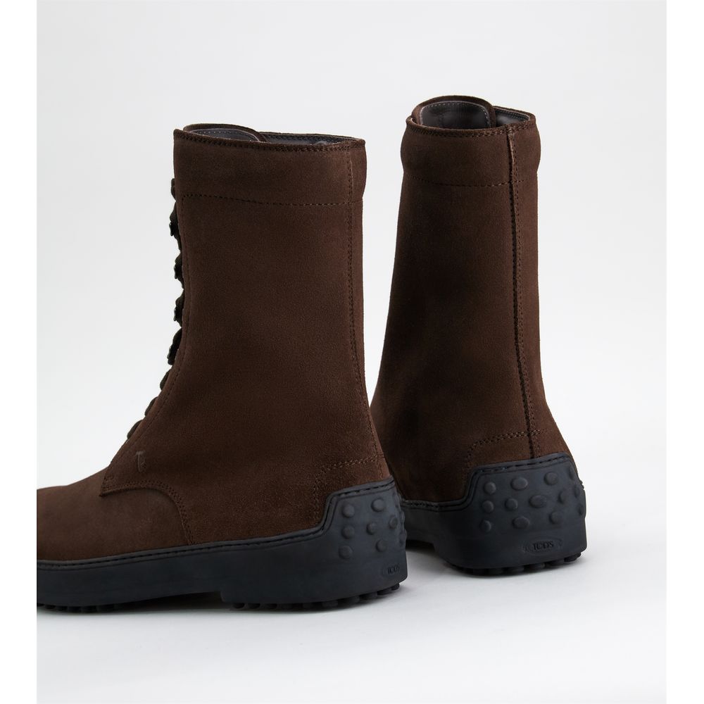 winter gommino ankle boots in suede