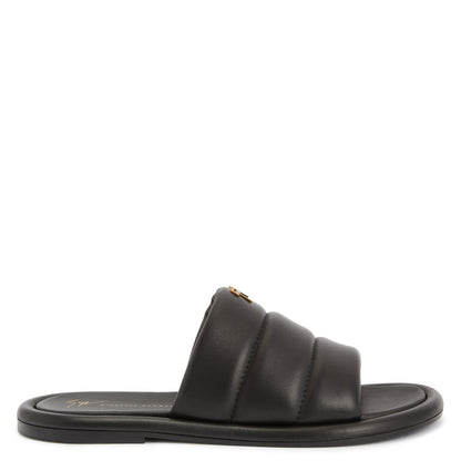 US 7 - black