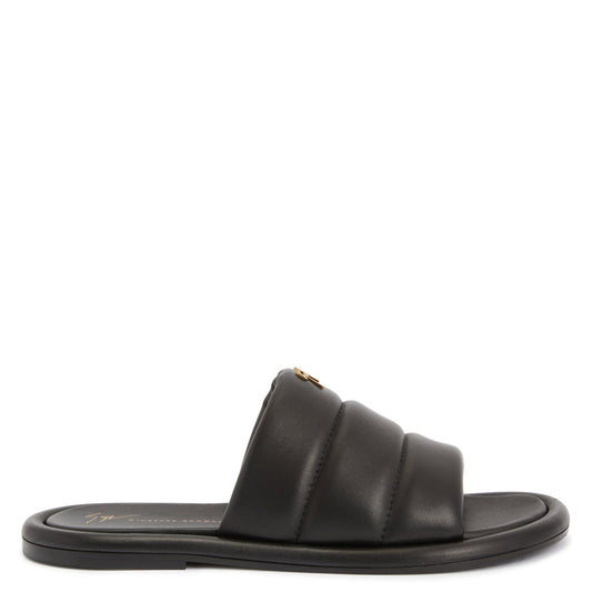 US 7 - black