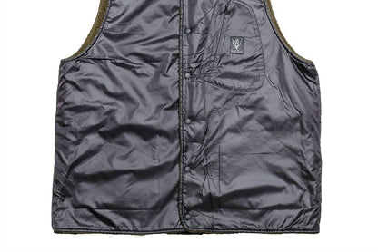 men's reversible vest in olive