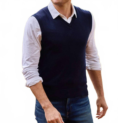 extrafine merino v-neck vest in indigo