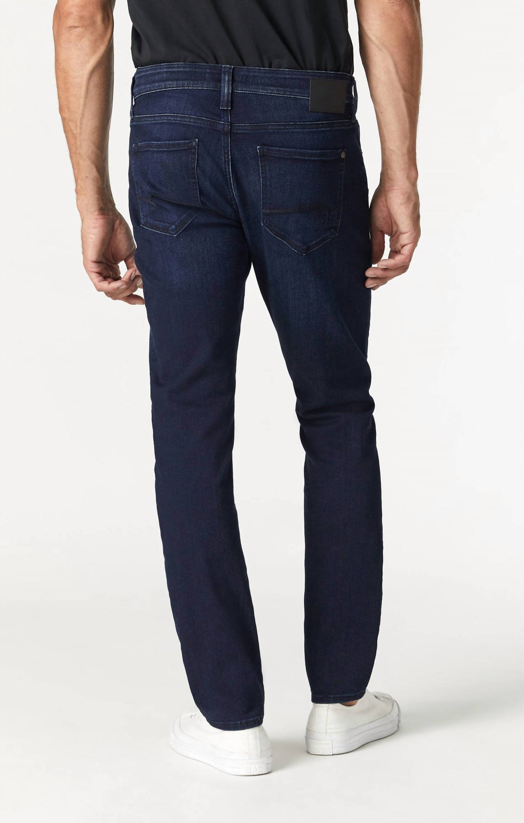 zach straight leg jeans in deep blue black tonal williamsburg