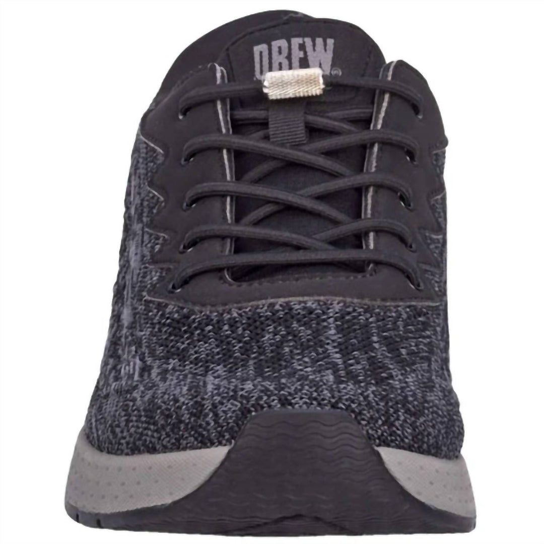 men's explore walking shoe in black mesh combo