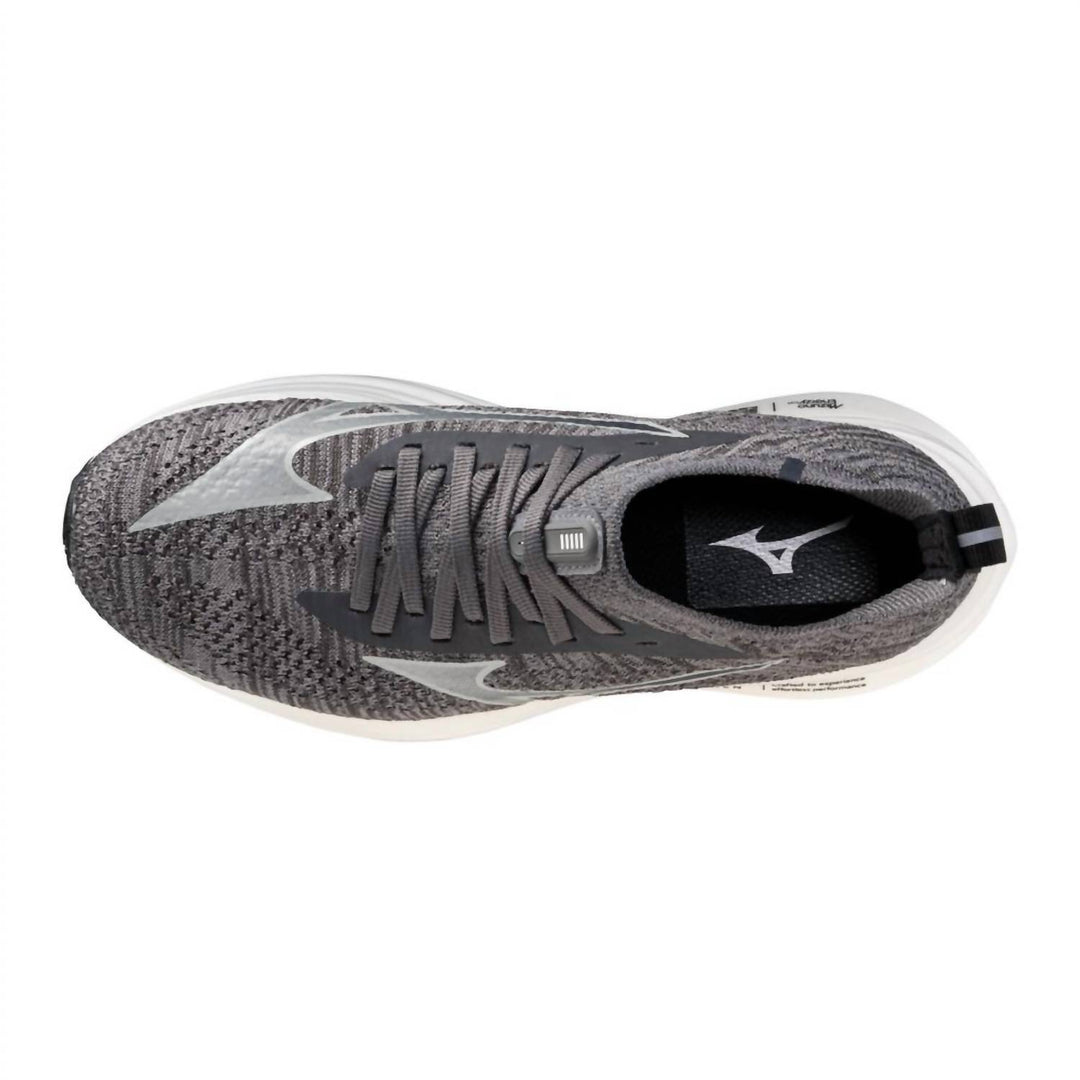 women's neo zen running shoe in black sand-quiet shade
