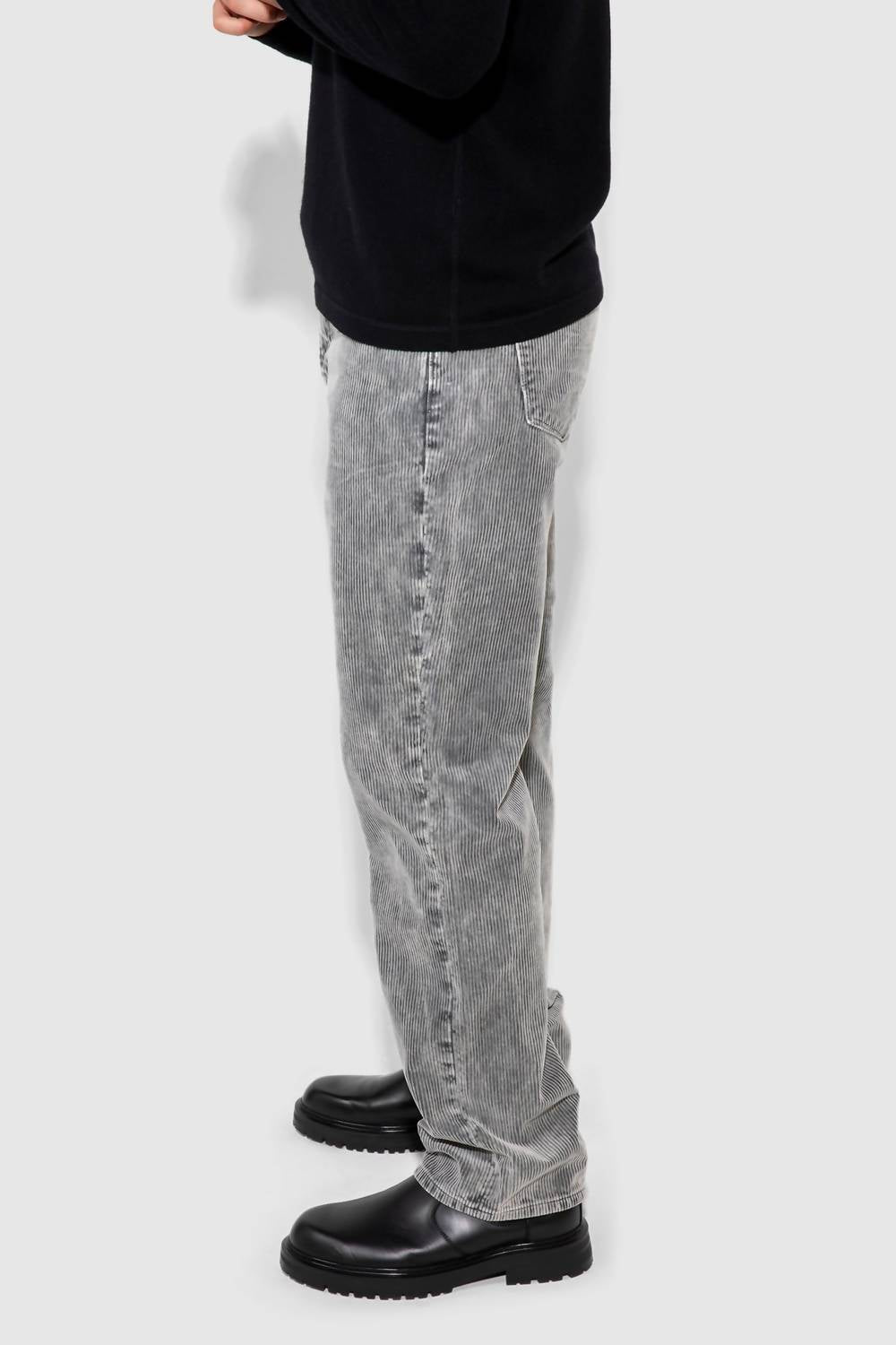 caine straight leg jeans in acid carbon