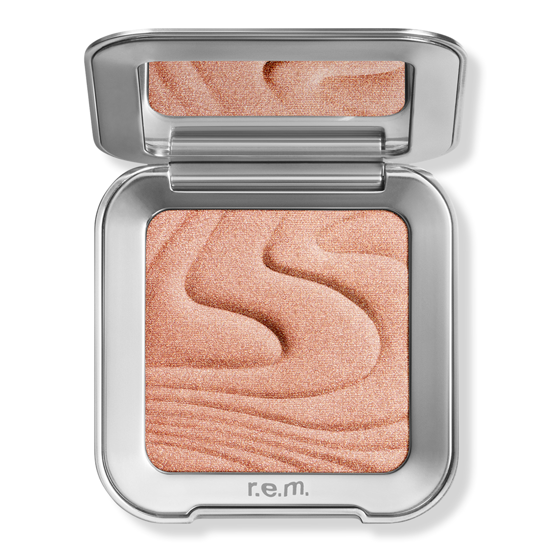 Interstellar Highlighter Topper