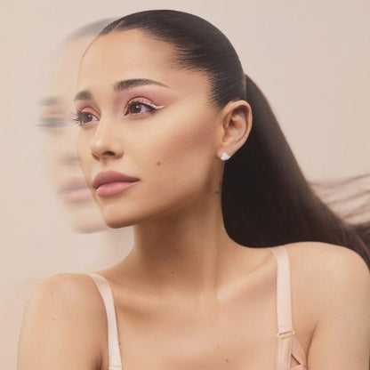 Sweetener Concealer